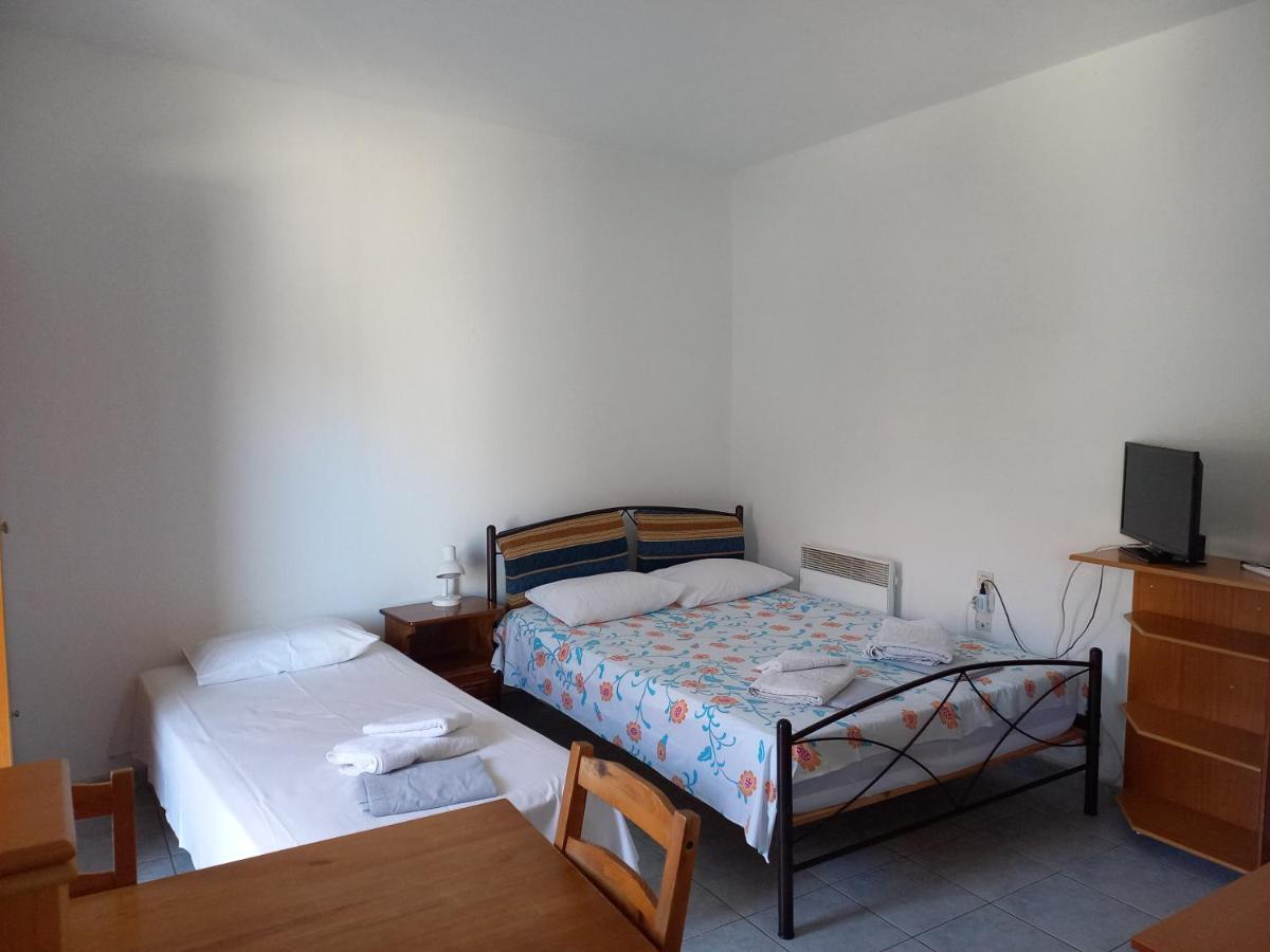 Apartment Kasperakos Skiathos Town Ngoại thất bức ảnh